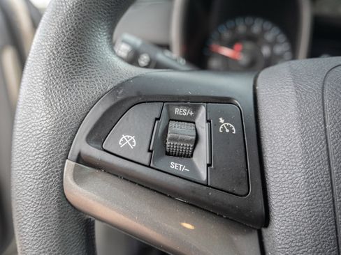 Used 2015 Chevrolet Malibu LT image 28