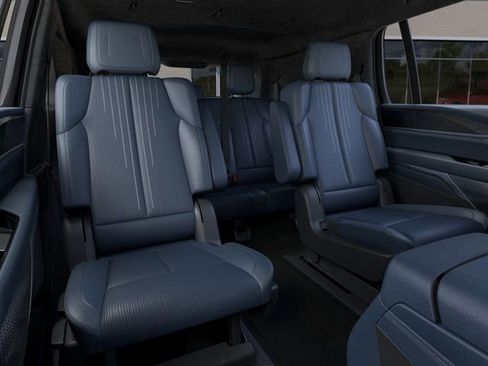 New 2025 Cadillac Escalade IQ Sport 2 w/ LPO, ONYX Package image 17