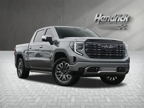 Used 2025 GMC Sierra 1500 Denali Ultimate image 2