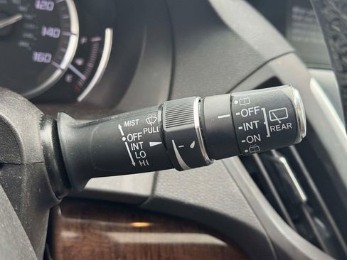 Used 2019 Acura MDX SH-AWD image 23