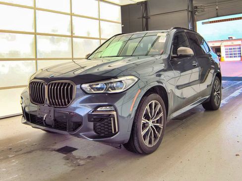 Used 2020 BMW X5 M50i w/ Dynamic Handling Package AWD/4WD image 2