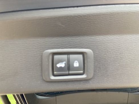 Used 2023 Mitsubishi Outlander SE FWD image 9