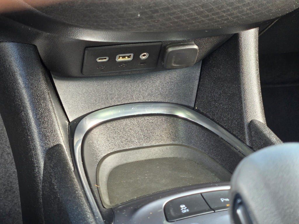 Used 2024 Chevrolet Malibu LT FWD image 27