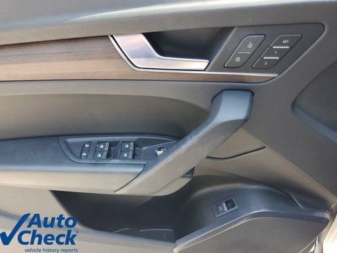Used 2021 Audi Q5 2.0T Premium w/ Convenience Package AWD/4WD image 19
