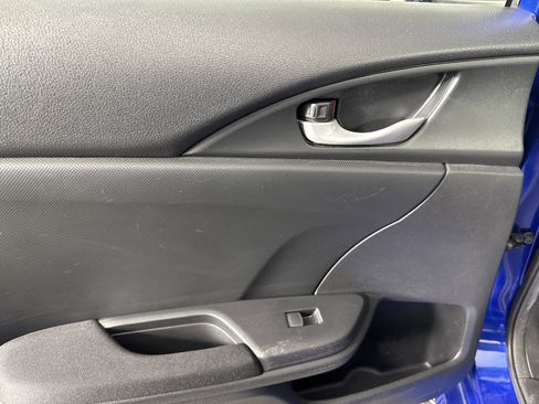 Used 2017 Honda Civic EX-T image 18