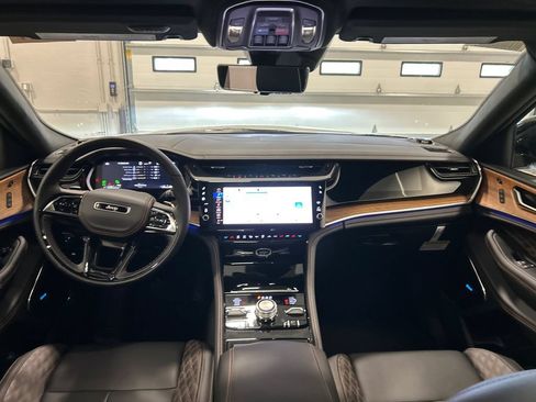 New 2026 Jeep Grand Cherokee L Summit w/ Obsidian Package AWD/4WD image 29
