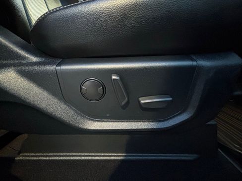 Used 2021 Ford F350 Lariat w/ Lariat Value Package image 27