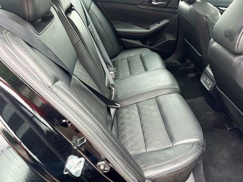 Used 2023 Nissan Maxima Platinum w/ Sport Mat Group FWD image 28