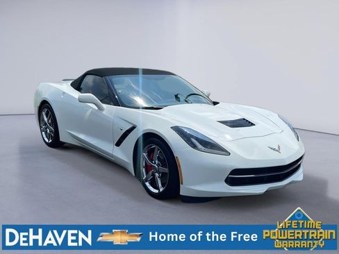 Used 2014 Chevrolet Corvette Stingray Convertible w/ 2LT Preferred Equipment Group RWD image 8
