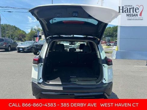 Certified 2023 Nissan Rogue SV w/ SV Premium B Package AWD/4WD image 20