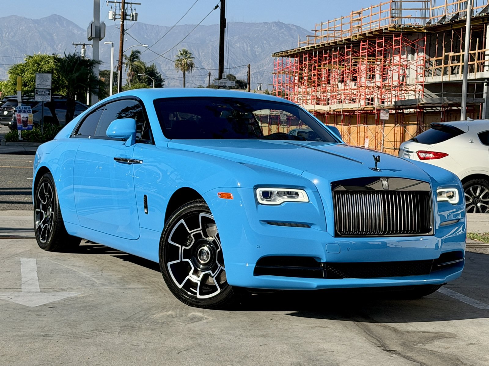 Used 2018 Rolls-Royce Wraith RWD image 4
