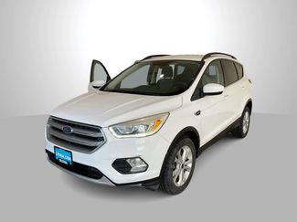 Used 2017 Ford Escape SE w/ Equipment Group 201A video 1