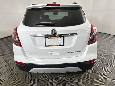 Used 2019 Buick Encore Essence FWD image 4