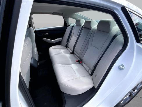 Used 2024 Honda Accord EX image 19