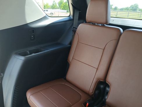 Used 2020 Chevrolet Traverse High Country AWD/4WD image 93