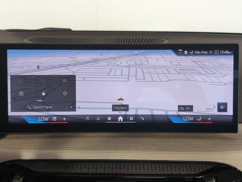 Used 2026 BMW 230i Coupe w/ Premium Package image 25