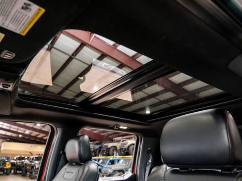 Used 2019 Ford F150 Raptor w/ Equipment Group 802A Luxury AWD/4WD image 16