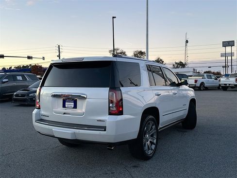 Used 2017 GMC Yukon Denali w/ Open Road Package image 7