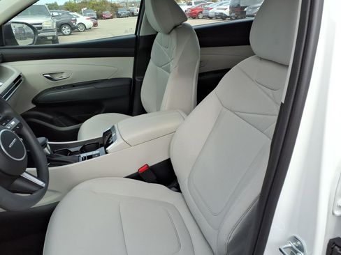 New 2026 Hyundai Tucson SE image 10