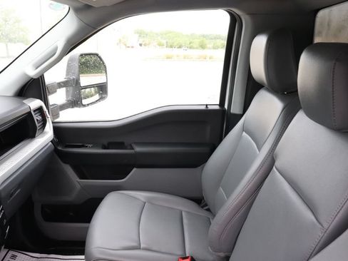 Used 2024 Ford F550 2WD Regular Cab Super Duty image 14