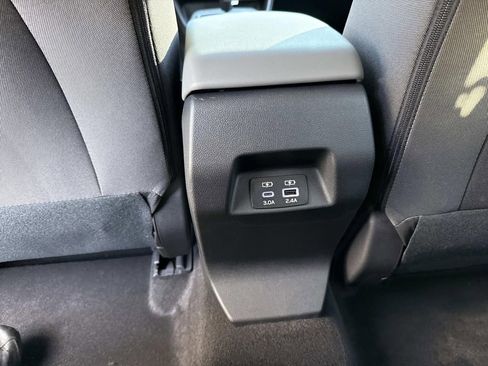 New 2026 Subaru Crosstrek 2.0i Premium AWD/4WD image 17