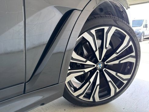 Used 2024 BMW X7 M60i w/ Executive Package image 64