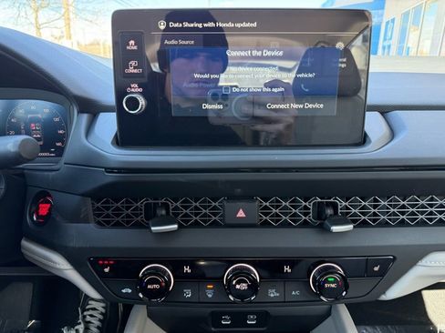 New 2026 Honda Accord SE image 24