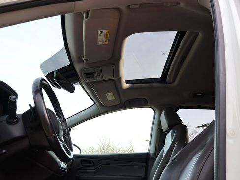 Certified 2018 Honda Odyssey EX-L image 33