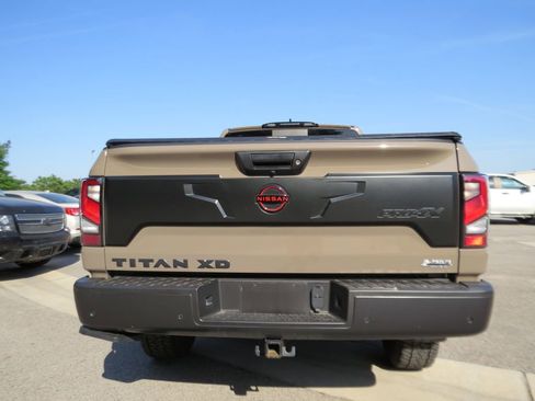Used 2024 Nissan Titan PRO-4X w/ Pro-4x Convenience Package AWD/4WD image 9