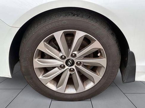 Used 2015 Hyundai Sonata Sport w/ Option Group 04 image 9