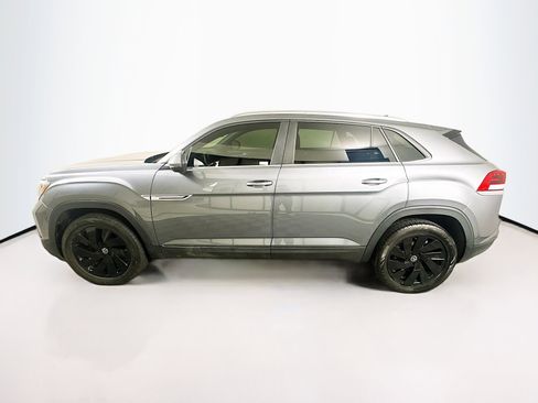 Used 2024 Volkswagen Atlas Cross Sport SE w/ Black Wheel Package FWD image 5
