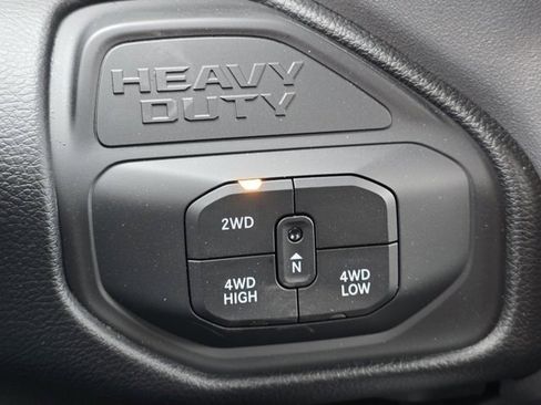 Used 2025 RAM 2500 Big Horn image 16