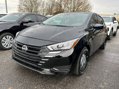 New 2025 Nissan Versa S w/ Trunk Package