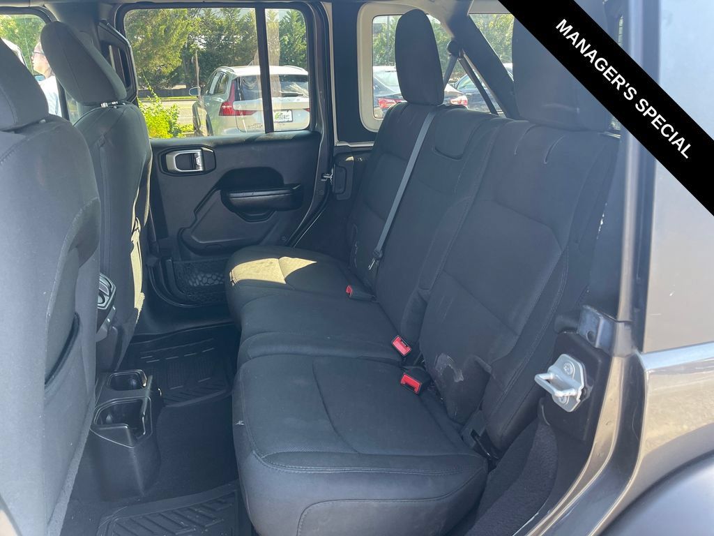 Used 2020 Jeep Wrangler Unlimited Sport S AWD/4WD image 17