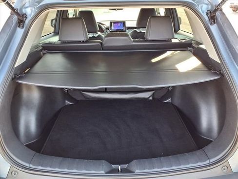 Used 2025 Toyota Corolla Cross XLE image 75