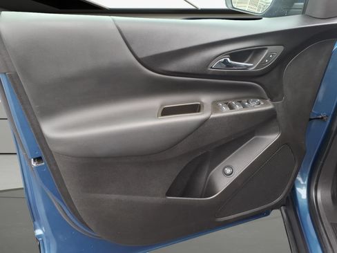 Certified 2024 Chevrolet Equinox LT FWD image 8