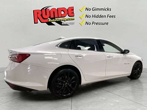 Used 2024 Chevrolet Malibu LT w/ Sport Edition FWD image 9