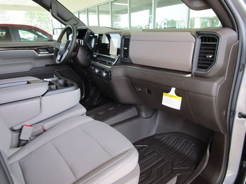 Used 2026 GMC Sierra 1500 SLE AWD/4WD image 27