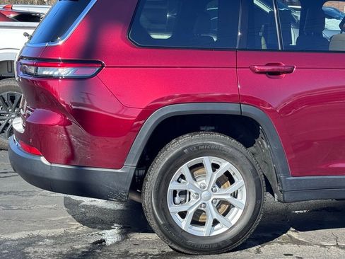 Used 2023 Jeep Grand Cherokee L Limited w/ Luxury Tech Group II image 47