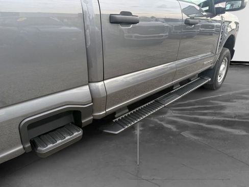 Used 2024 Ford F250 XL AWD/4WD image 11