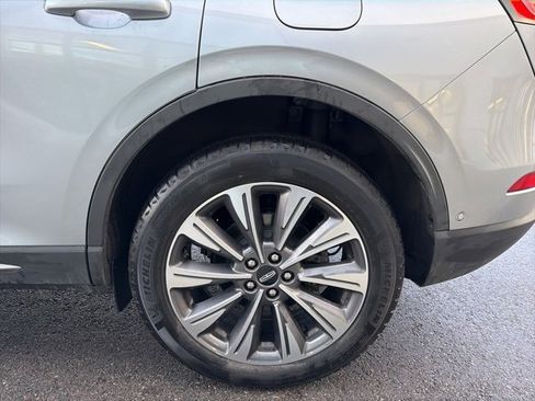 Used 2021 Lincoln Corsair Reserve w/ Equipment Group 201A image 4