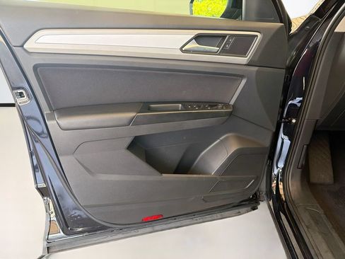 Used 2021 Volkswagen Atlas S FWD image 19