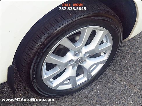 Used 2012 Nissan Rogue SL image 36