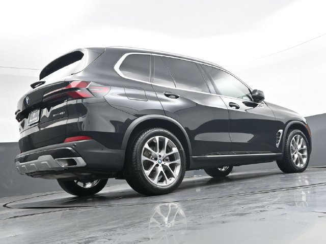 Certified 2024 BMW X5 sDrive40i w/ Premium Package RWD image 32