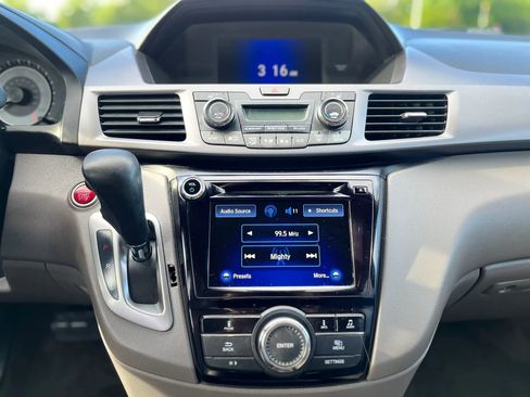 Used 2014 Honda Odyssey EX-L image 16
