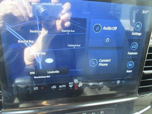 Used 2023 Ford Transit 350 XLT image 17