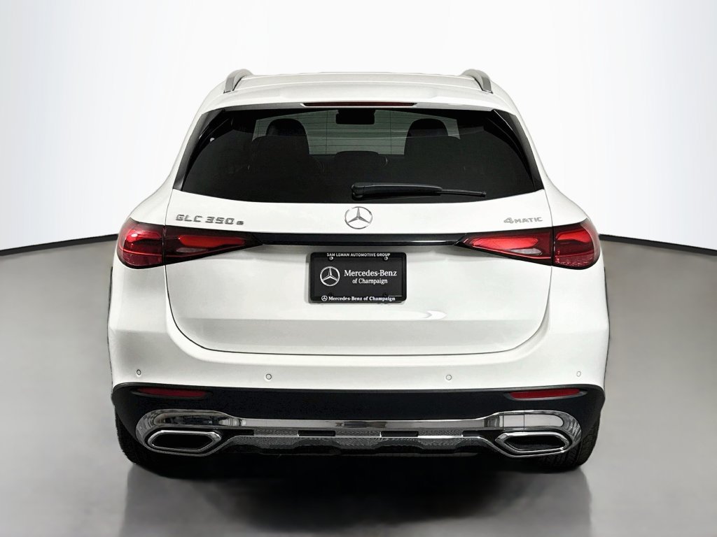 Used 2025 Mercedes-Benz GLC 350e 4MATIC image 6