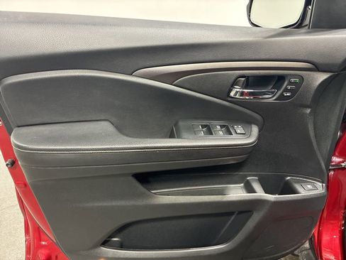 Used 2021 Honda Ridgeline RTL-E image 11