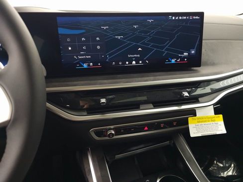 Used 2026 BMW X7 xDrive40i AWD/4WD image 19