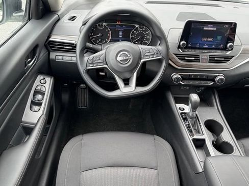 New 2026 Nissan Altima 2.5 SV FWD image 34